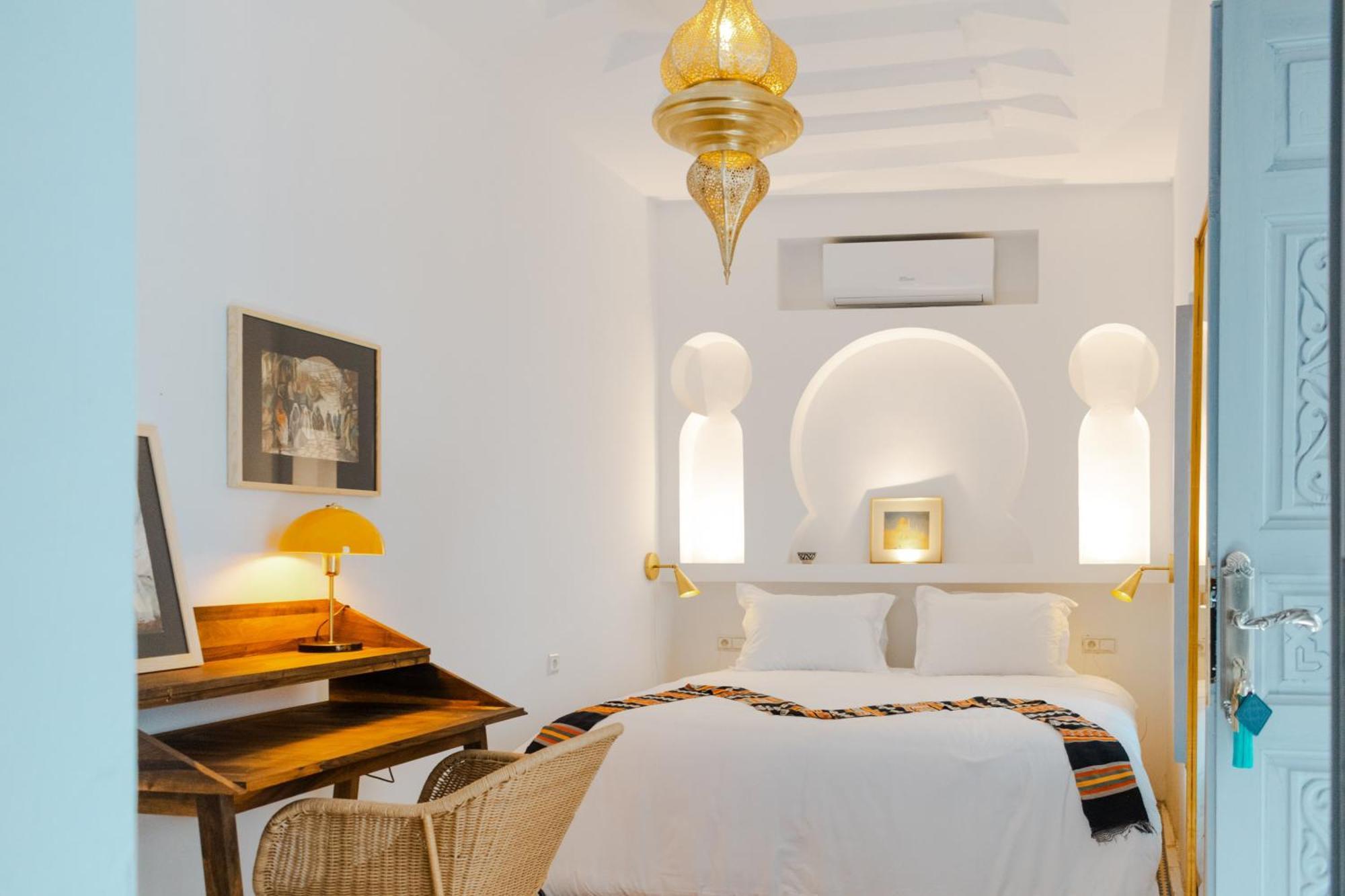 Boutique Hotel La Maison Darts Et Medicine Marrakesh Room photo