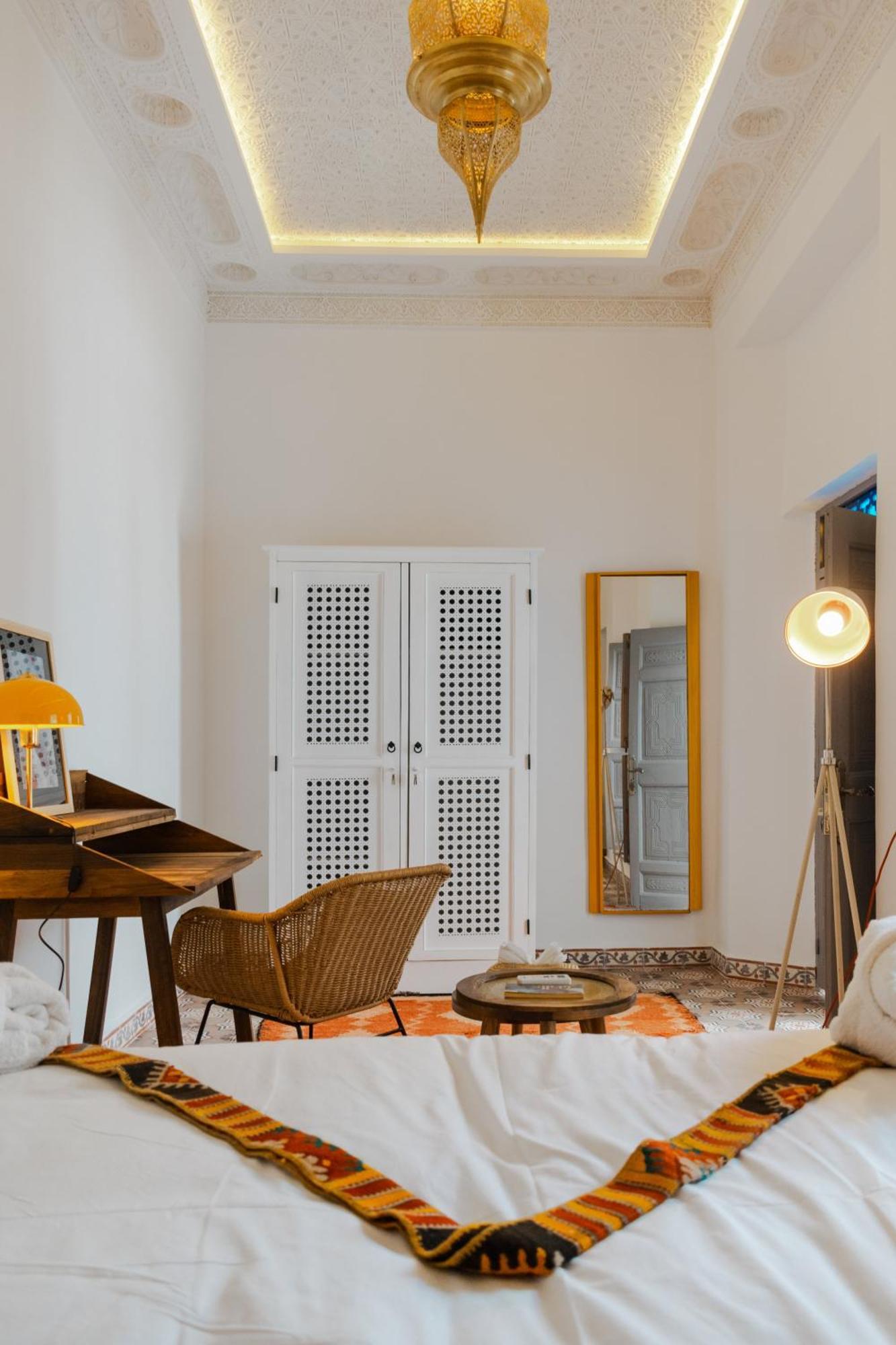 Boutique Hotel La Maison Darts Et Medicine Marrakesh Room photo